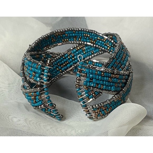 Vintage Turquoise And SilverBeaded Bracelet Clamp - Picture 5 of 7
